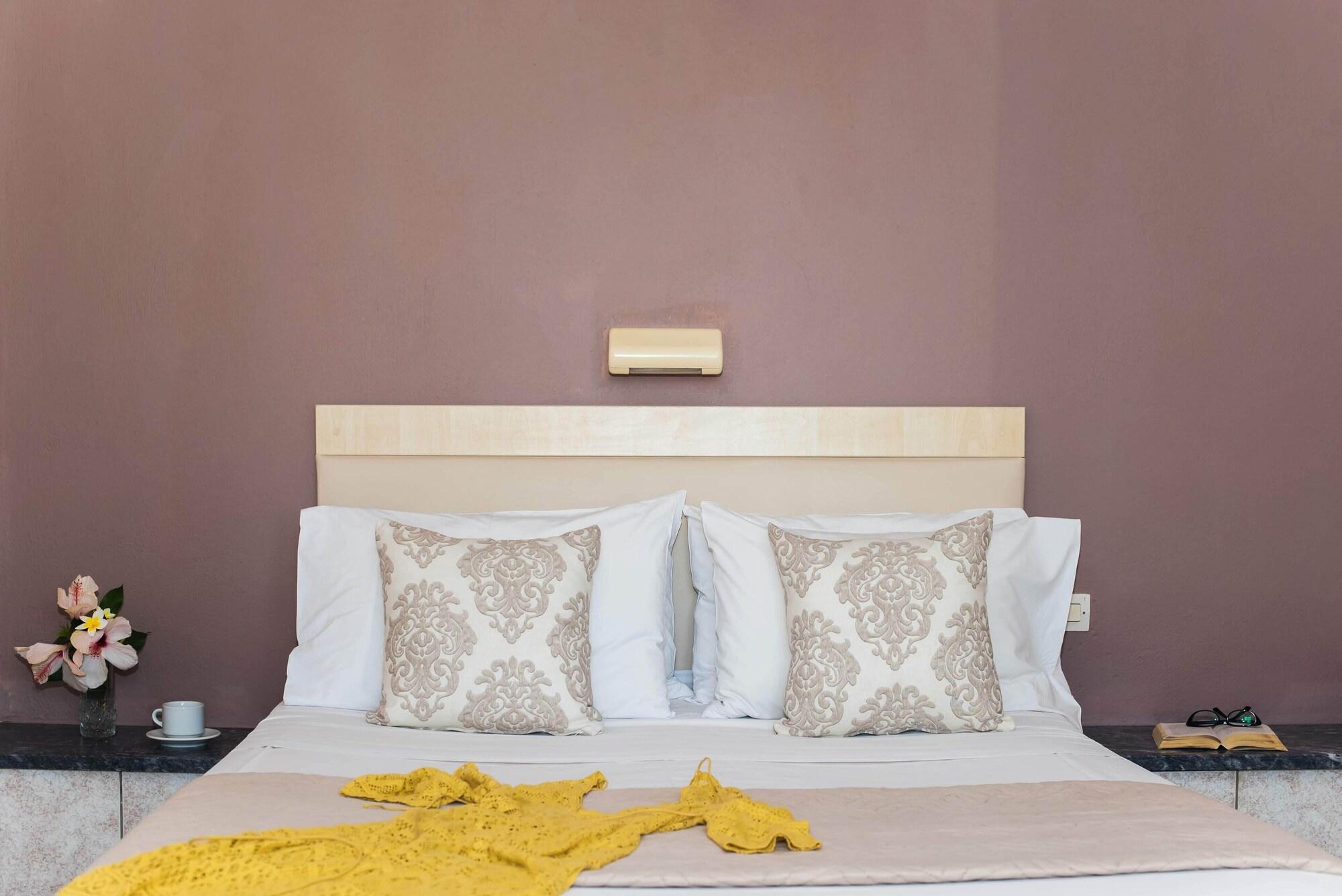 Aspro Hotel Херсонисос Екстериор снимка