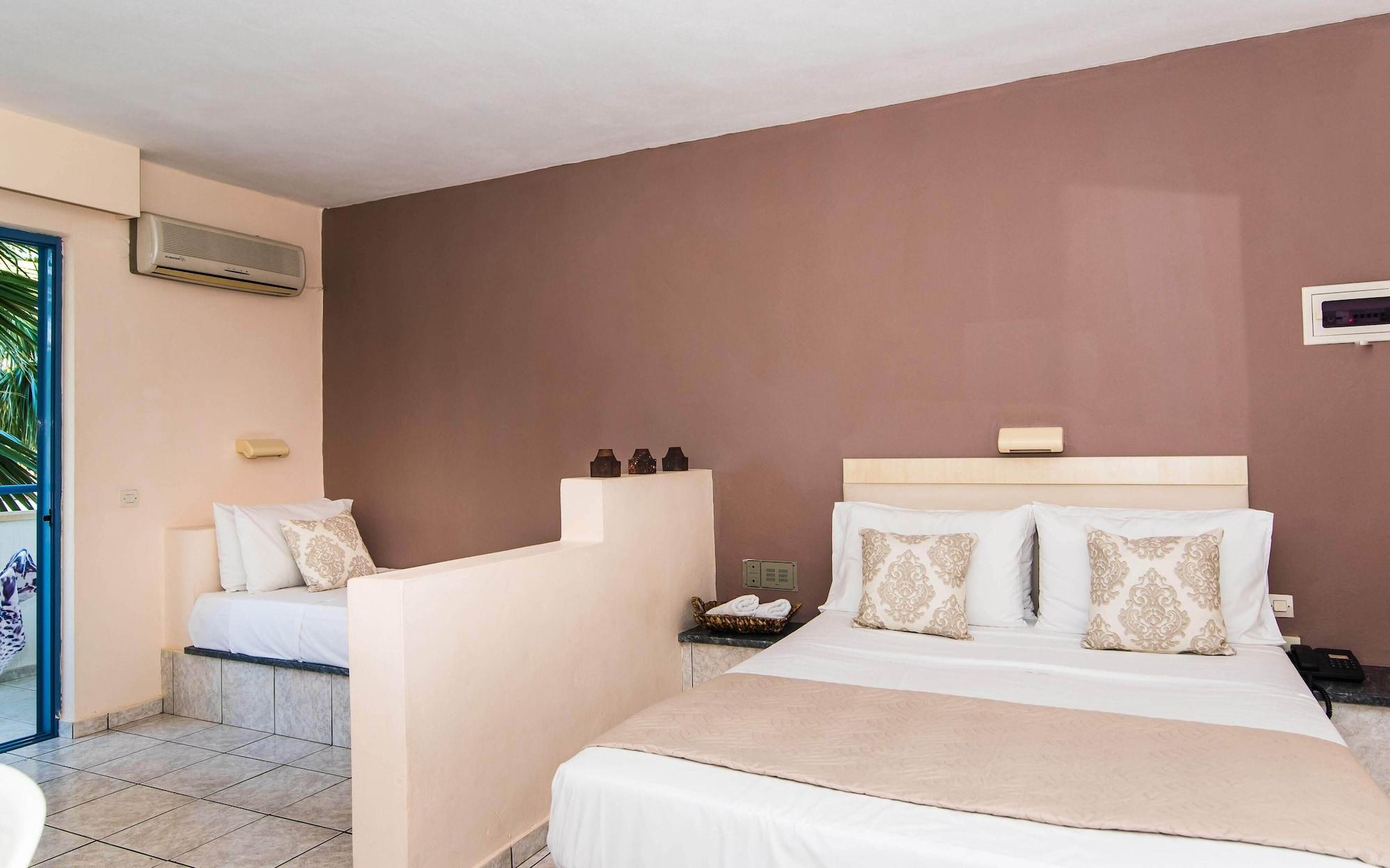 Aspro Hotel Херсонисос Екстериор снимка