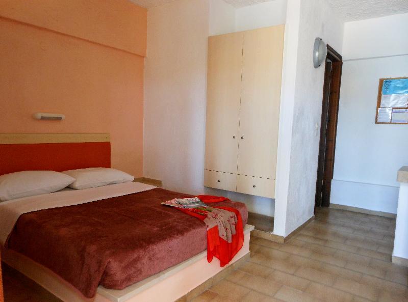 Aspro Hotel Херсонисос Екстериор снимка